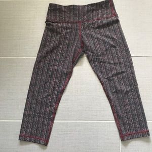 Lululemon crop leggings